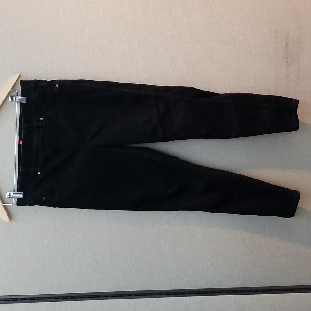 Spanx Black Skinny Jeans-ish Size Medium